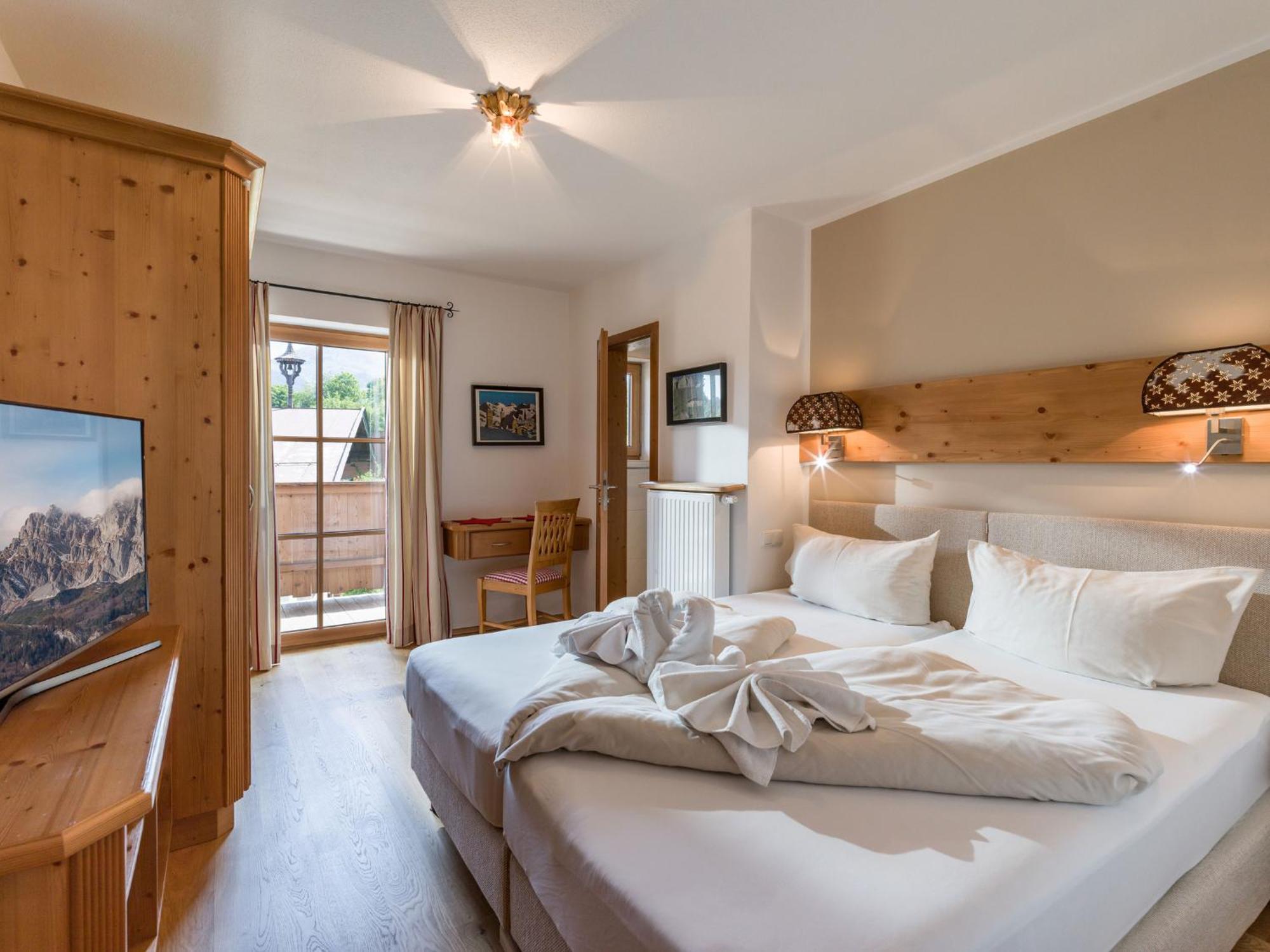 Landhaus Kitzhorn Appartement Hahnenkamm - By Nv-Appartements Kitzbühel Eksteriør bilde