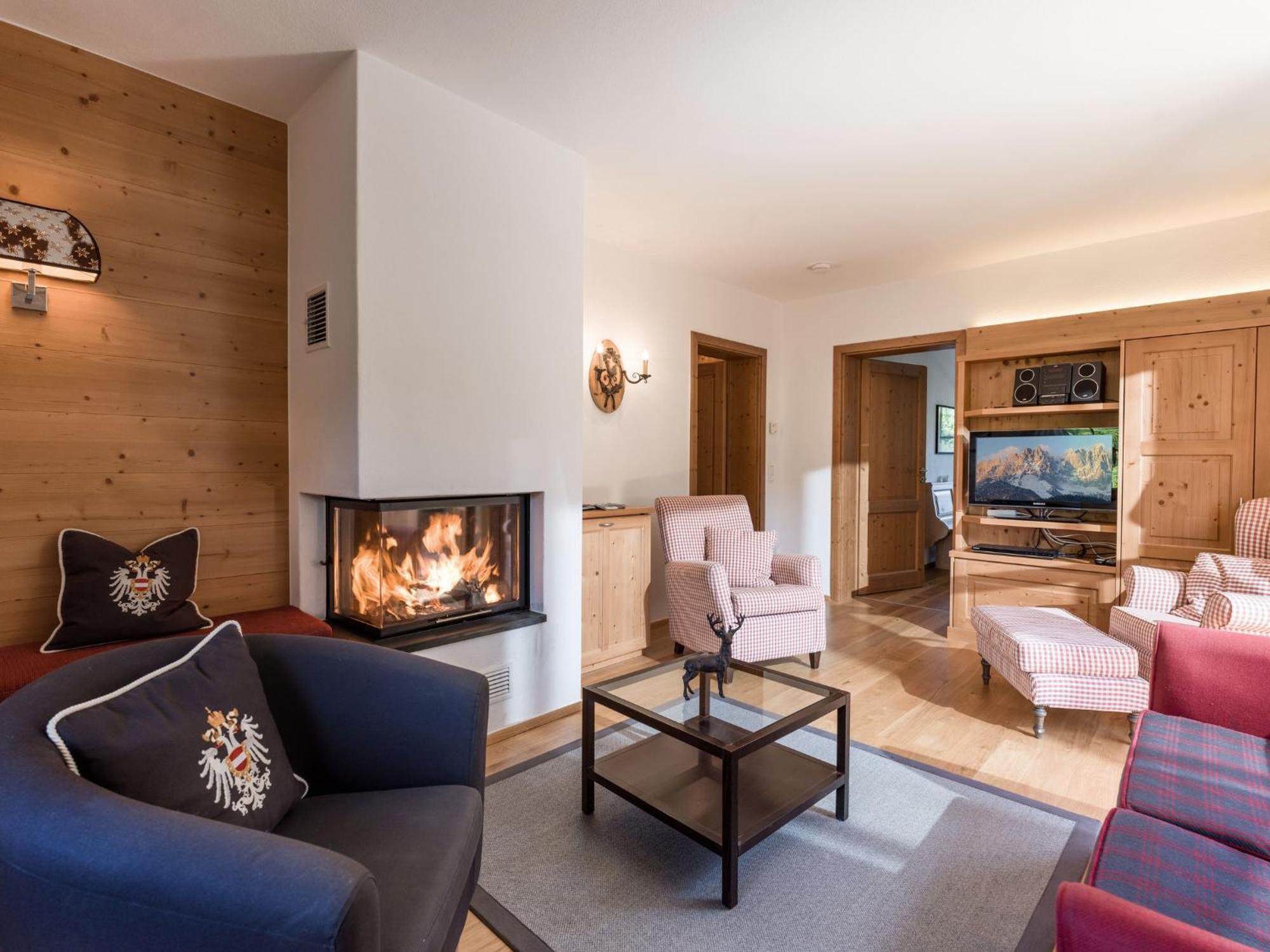 Landhaus Kitzhorn Appartement Hahnenkamm - By Nv-Appartements Kitzbühel Eksteriør bilde