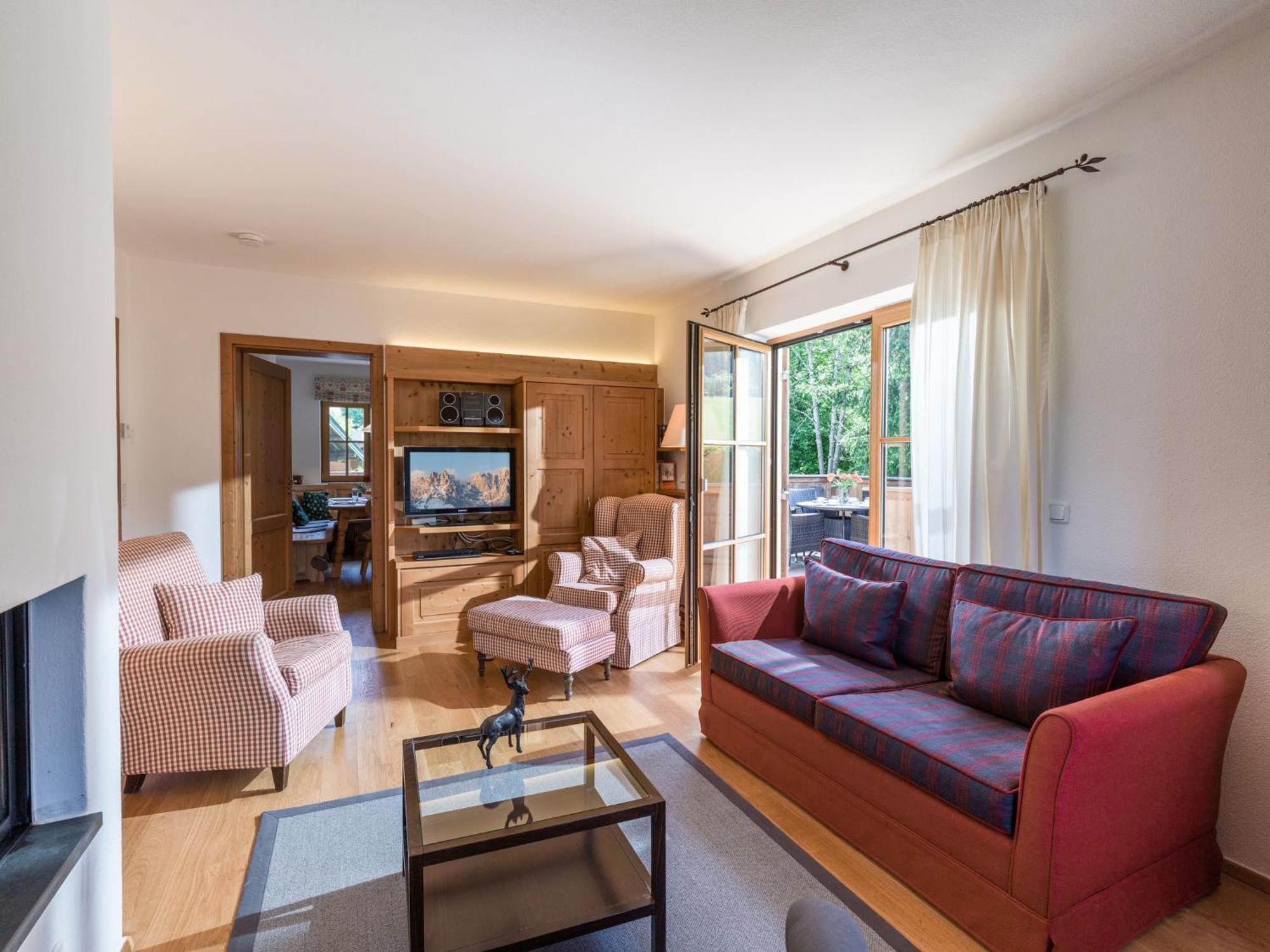 Landhaus Kitzhorn Appartement Hahnenkamm - By Nv-Appartements Kitzbühel Eksteriør bilde